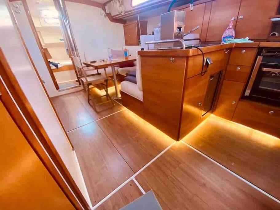 Boat And Breakfast Hotel Palermo Luaran gambar